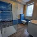 Blau Bad (2)